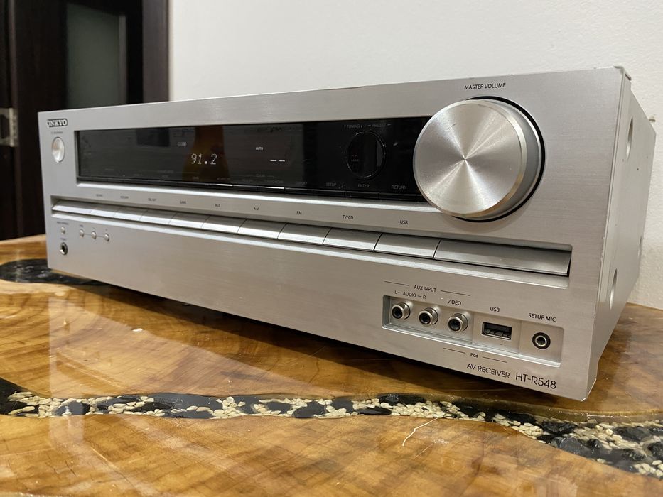 Statie / amplificator Onkyo