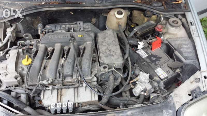 рено Клио на части