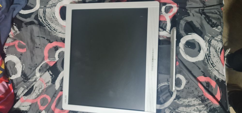 Monitor PC Asus gaming