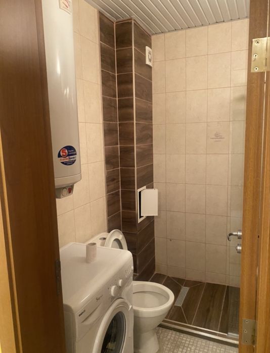 Тристаен под наем Ален мак с паркомясто