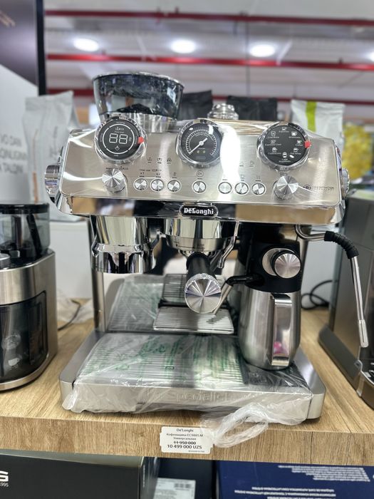 De’Longhi ECAM9885.M La Specialista Maestro