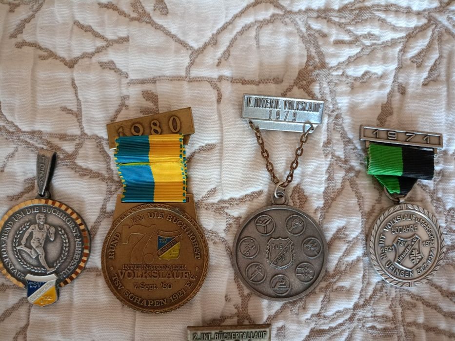 Футболни и спортни медали от Германия