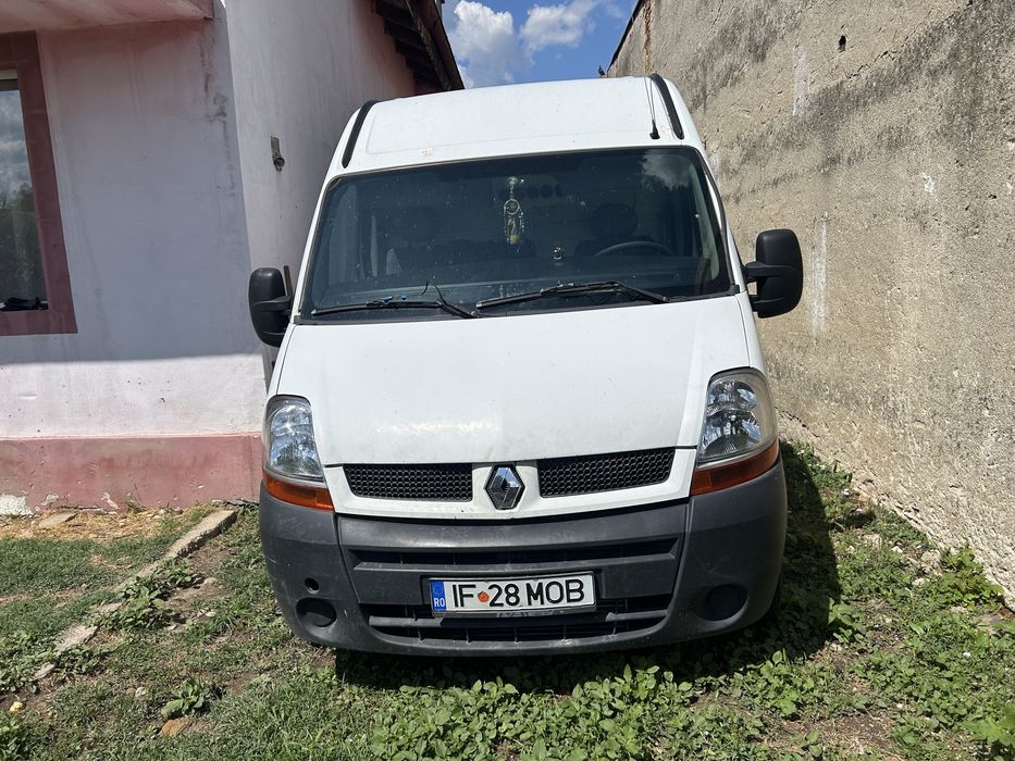 RENAULT Master