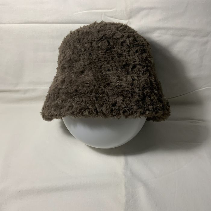 Вязаные шапки 1+1 (Toʻqilgan shapkalar 1+1)