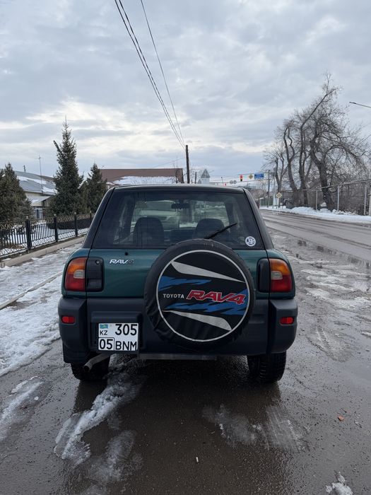 Рав 4 ухоженый продам