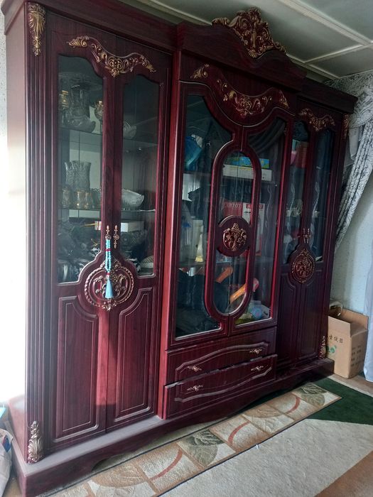 Stenka mdf sotiladi.