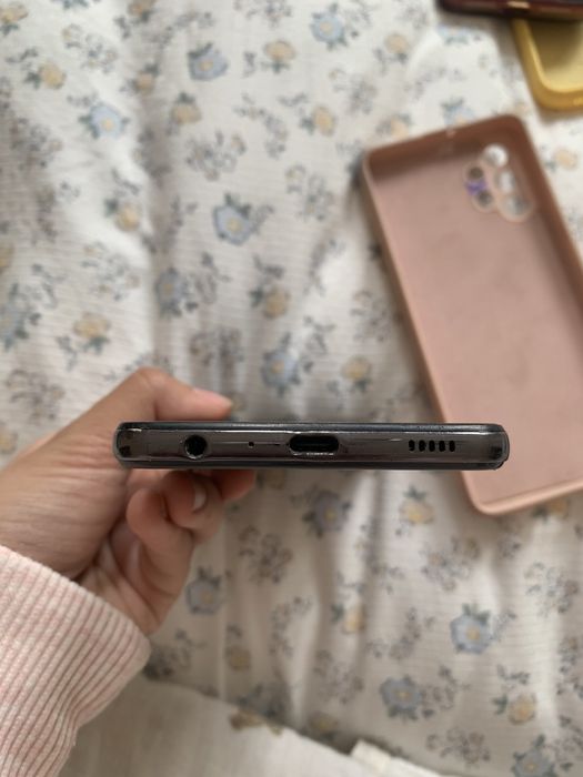 продается телефон на запчасти