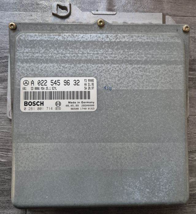 Компютър двигател мерцедес  W210 2.5 150кс
