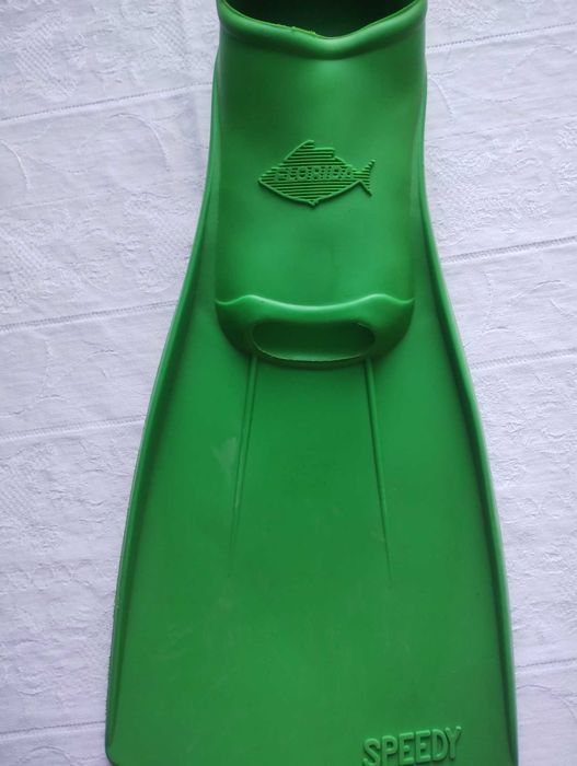 ПЛАВНИЦИ  номер 32-34  + ПОДАРЪК