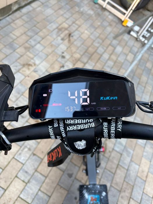 Trotineta kukirin g 2