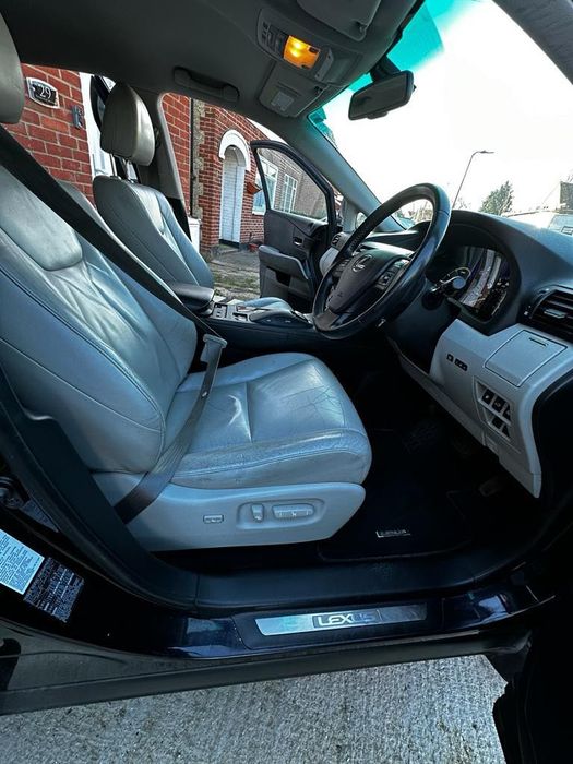 Vând (schimb)LEXUS rx 450h , an 2011