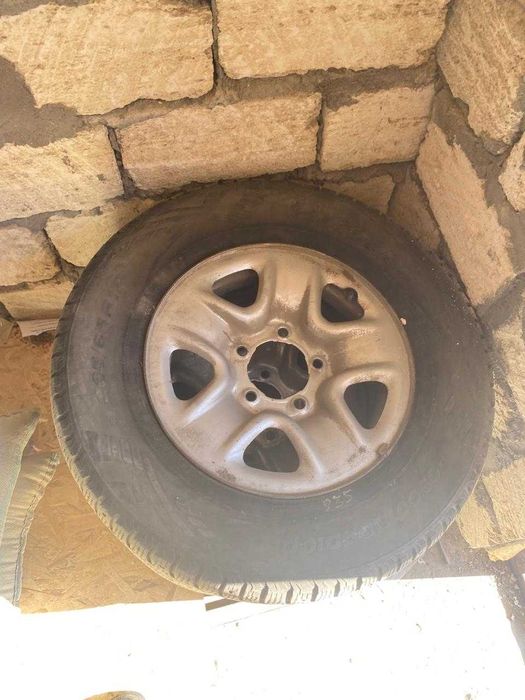 продам резины шины с дисками на крузак