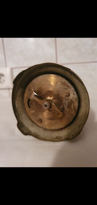 Ceas Antik de Semineu