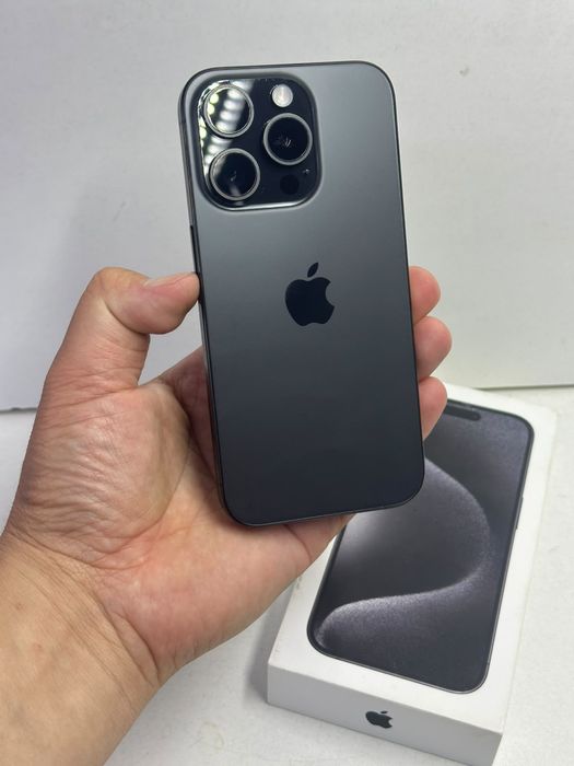 Продаётся Айфон 15 Pro 256г
