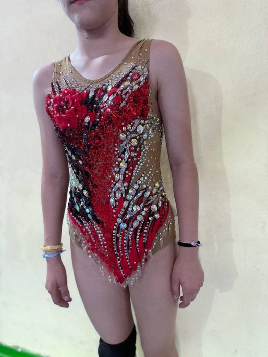 Продаетса купланиг 10-12 лет