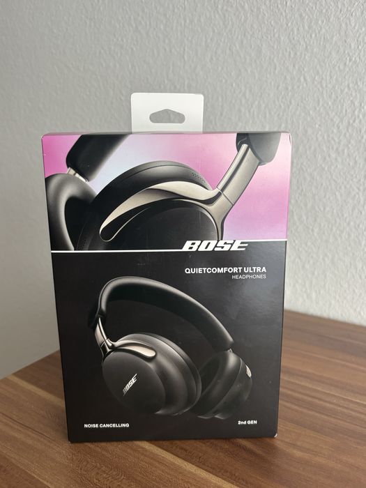 Casti Bose quietcomfort ultra sigilate