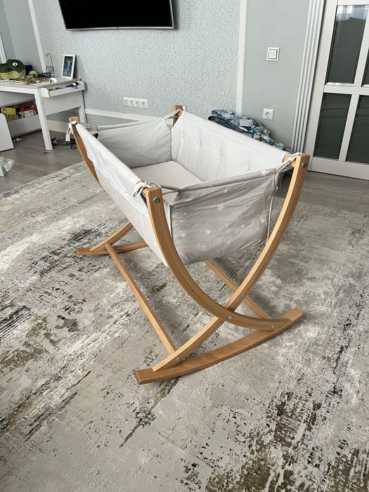 Продается детская кровать-люлька