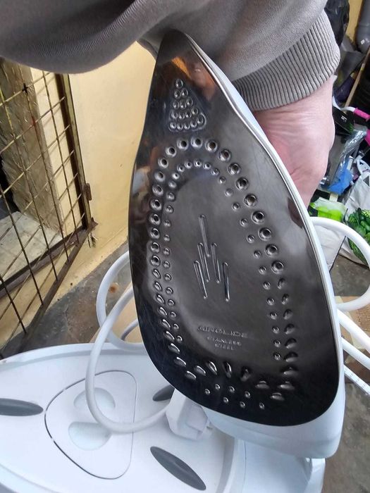 Statie fier de calcat Rowenta Liberty