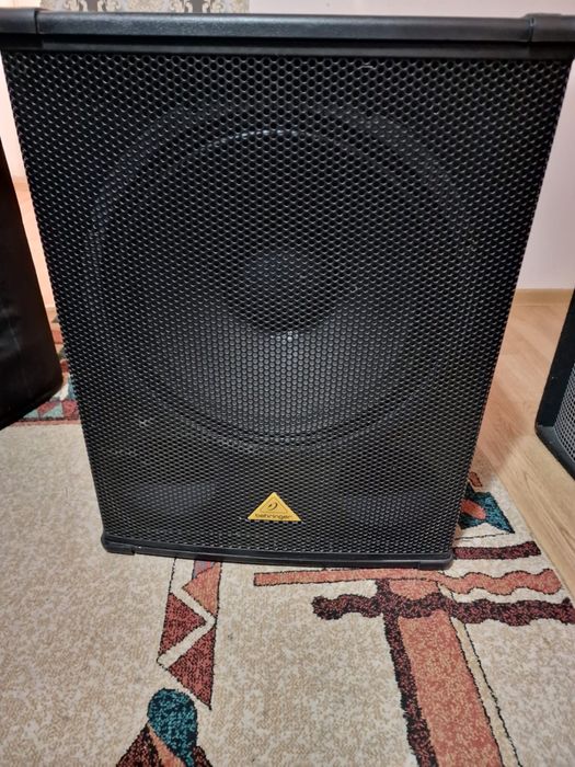 Vand Sub Behringer b1800d activ 18 inch