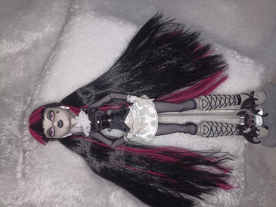 Monster high Монстер хай Дракулаура рил драмма