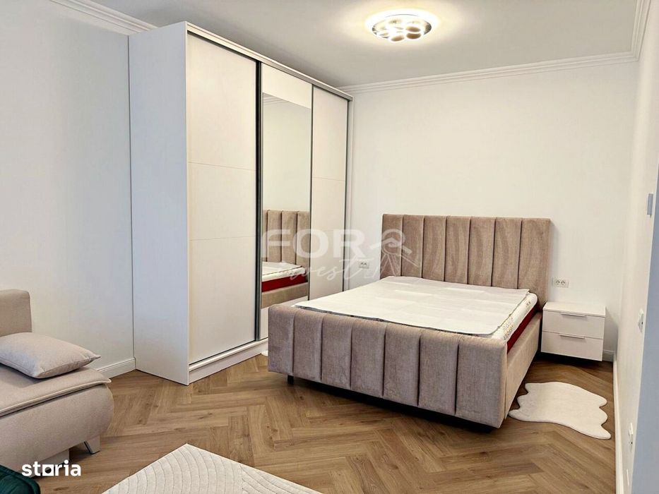 Apartament modern, cu parcare, de inchiriat in Sanmartin