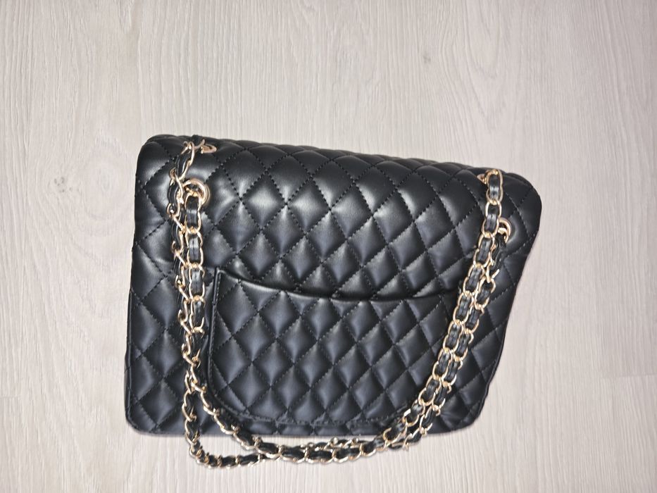 Нова дамска чанта Chanel Classic Flap