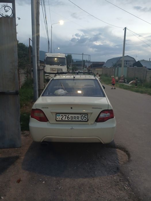 Nexia  Daewoo 2012