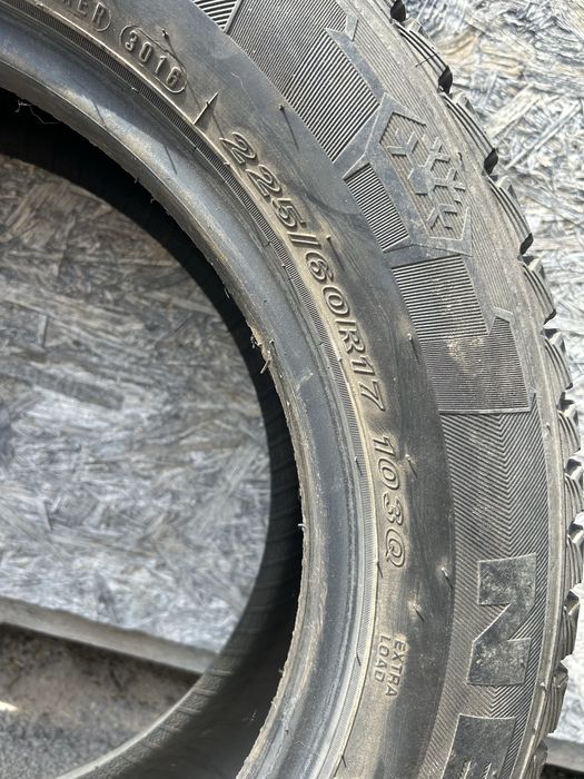 Срочная продажа Шины 225/60R17