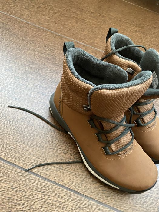 Кроссовки зимние