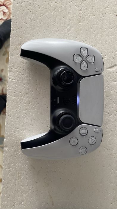 Плестейшен 5 слим PS5 slim