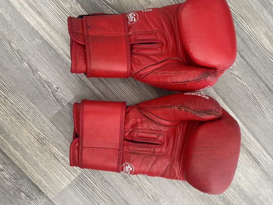 Перчатки боксерские