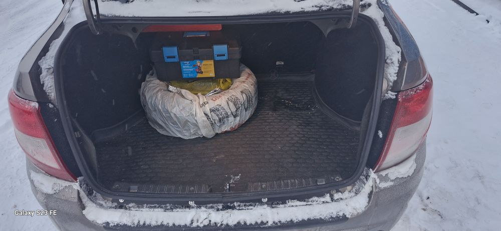 Продам  машину гранта