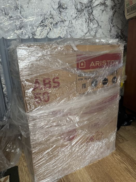 Водонагреватель Ariston ABS PRO R 50 V