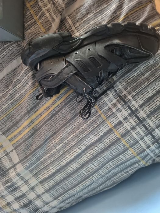 Balenciaga track 40 номер