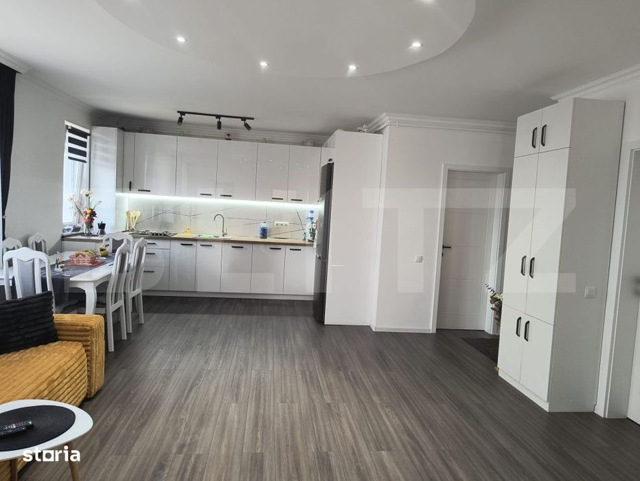 Apartament cu 3 camere, parter inalt, 71 mp, 2 bai, in zona Teilor — fotografia 3