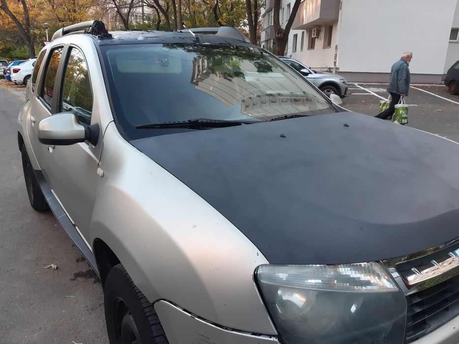 Dacia Duster gpl omologat, 4x2, proprietar, acte valabile, avariat