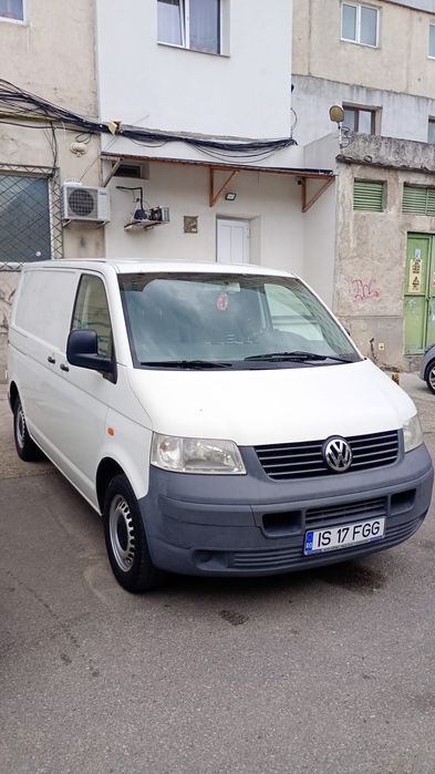 VOLKSWAGEN Transporter 2004