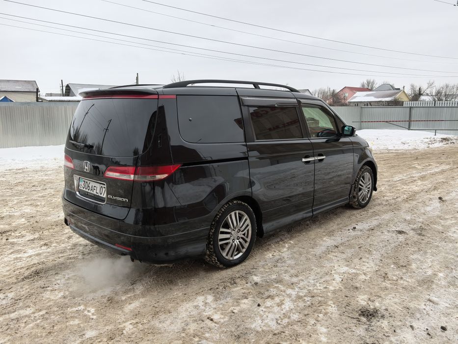 Продам хонда элюзион