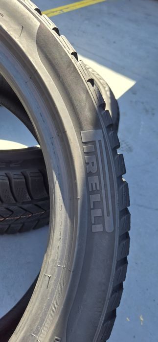 235 40 19 Pirelli m+s