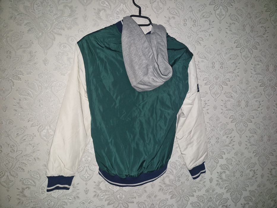 geaca băieți impecabila 10 ani