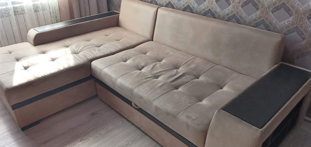 Химчистка, Аквачистка мягкой мебели с выездом