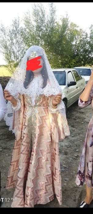 Ansambil qizla kop kiyilmagan akkuratniy turibti