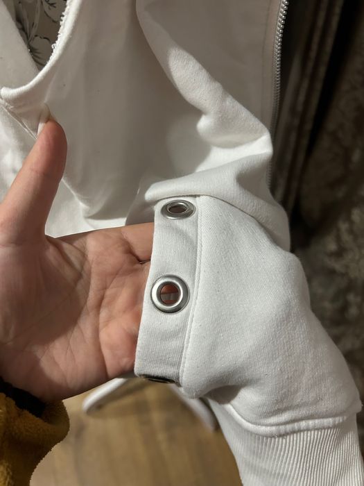 Vestă minimalistă nouă