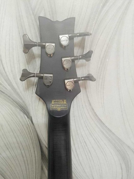 Бас Schecter Stiletto STUDIO-5