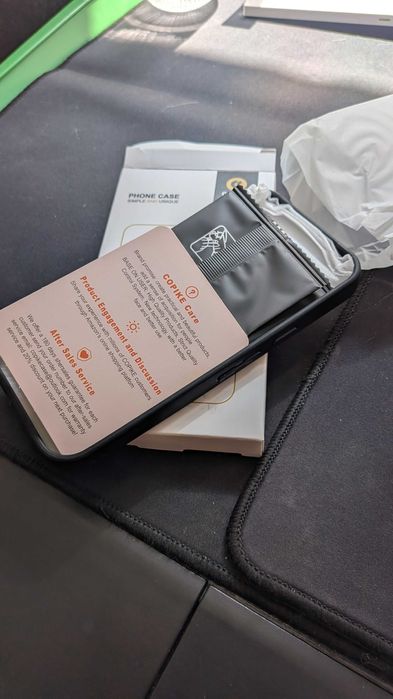 Google Pixel 9a husa si protectie ecran