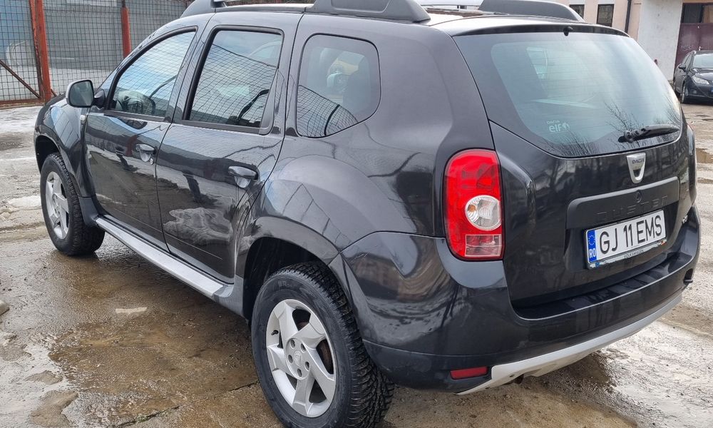 Duster 2012 4×4 1,5 deci prestigiu
