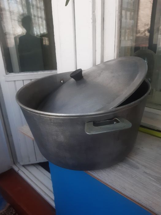 ,чайные пары,бокалы ,вазы стаканы,