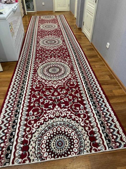 Продам ковровую дорожку
