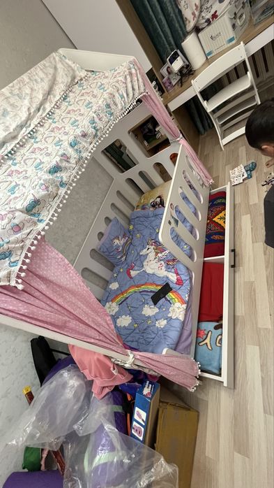 Продам детскую кровать