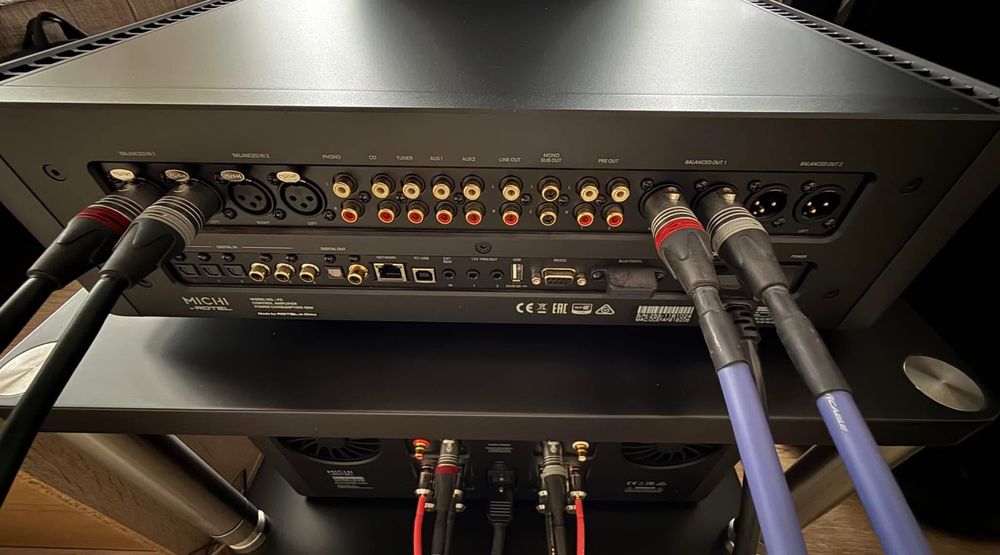 Предусилвател и крайно стъпало ROTEL MICHI P5/S5